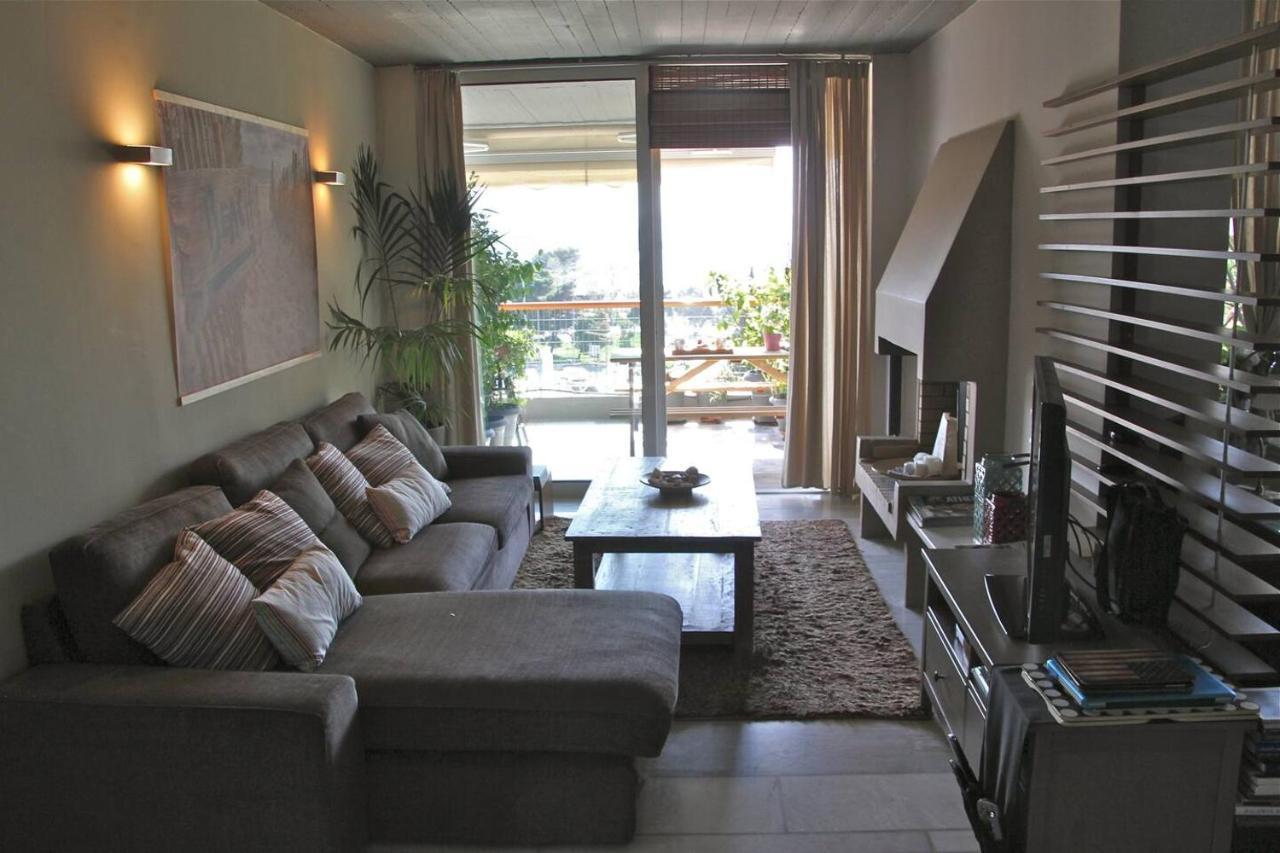 Varkiza Seaside Penthouse With Private Roof Deck วารี ภายนอก รูปภาพ